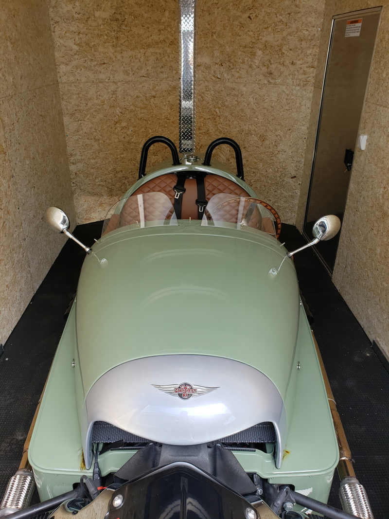 Illustration for article titled Morgan 3 Wheeler, now has it's own tow rig.